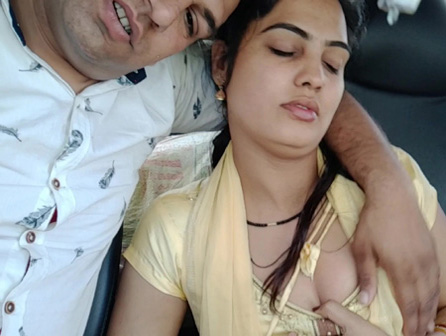 Desi Punjabi Bhabhi Sex MMS Filmed In Car